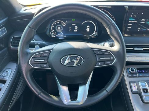Used 2022 Hyundai Palisade Calligraphy image 16