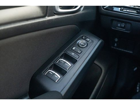 Used 2024 Honda Civic Sport image 11