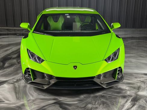 Used 2015 Lamborghini Huracan LP 610-4 AWD/4WD image 4