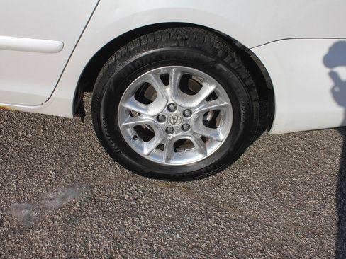 Used 2006 Toyota Sienna XLE image 54