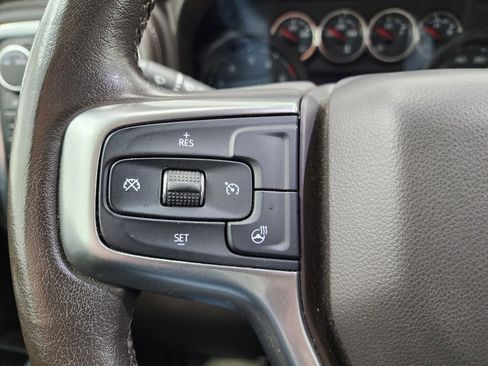 Used 2020 Chevrolet Silverado 2500 LT w/ Convenience Package image 17