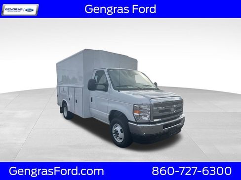 New 2026 Ford E-350 and Econoline 350 Super Duty w/ Power Equipment Group RWD image 1