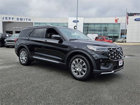 New 2026 Ford Explorer Platinum image 32