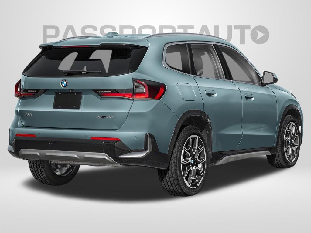Used 2026 BMW X1 xDrive28i w/ Technology Package AWD/4WD image 2