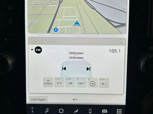 Used 2024 RAM 3500 Laramie image 28