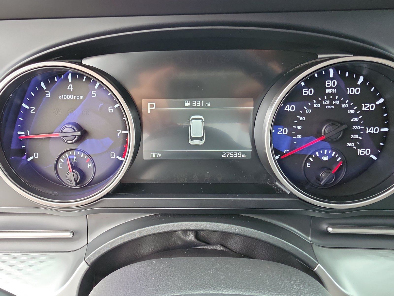 Used 2024 Kia Carnival LX FWD image 22