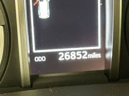 Used 2024 Toyota 4Runner TRD Off-Road Premium image 16