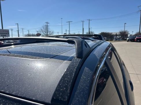 Used 2025 Toyota RAV4 XLE image 8