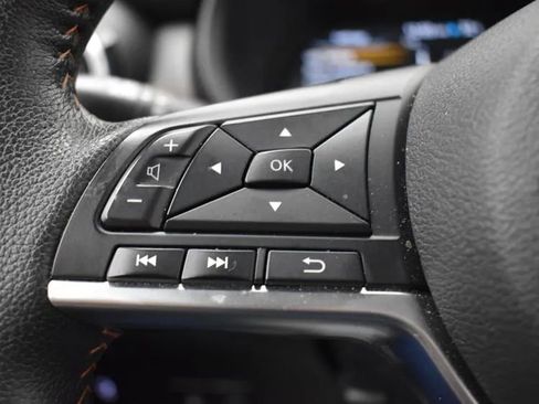 Used 2023 Nissan Kicks SR w/ SR Premium Package image 23