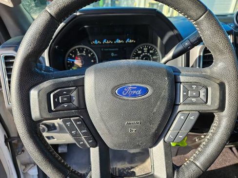 Used 2016 Ford F150 XLT w/ Equipment Group 302A Luxury AWD/4WD image 9