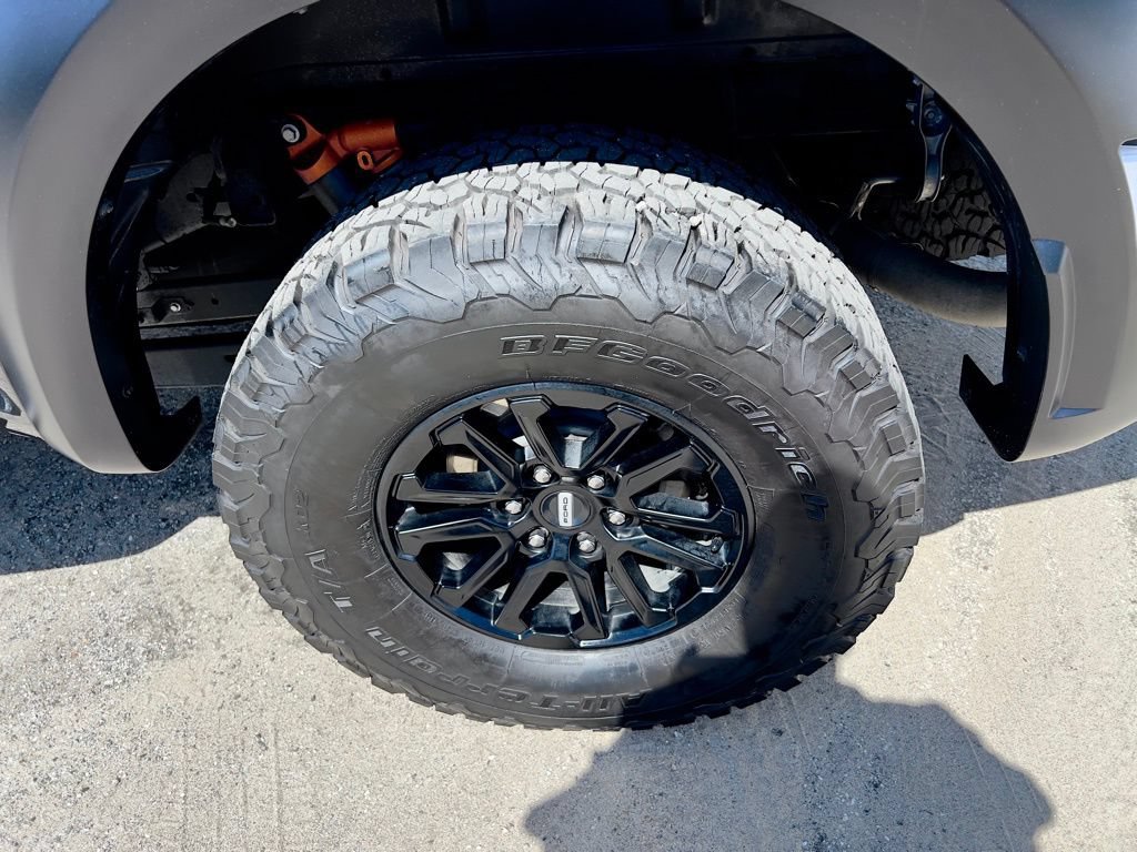 Used 2024 Ford F150 Raptor AWD/4WD image 15