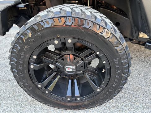 Used 2008 Jeep Wrangler Unlimited X image 30