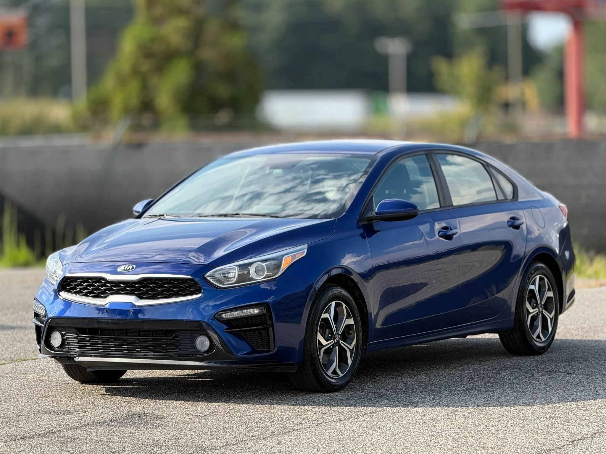 Used 2019 Kia Forte LXS FWD image 6