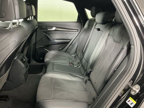 Used 2022 Audi SQ5 Premium w/ Convenience Package image 19