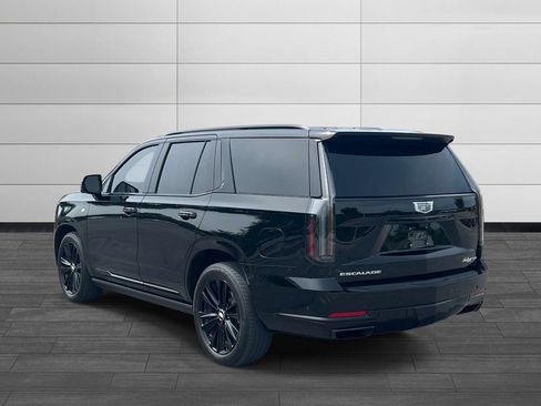 Certified 2025 Cadillac Escalade Sport w/ Touring Package AWD/4WD image 3