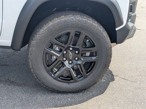 New 2025 Chevrolet Colorado Trail Boss image 11