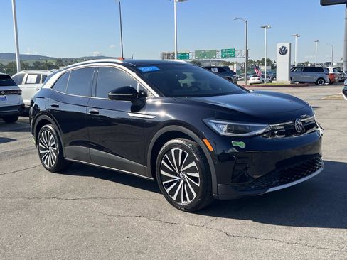 Certified 2023 Volkswagen ID.4 Pro S Plus image 28