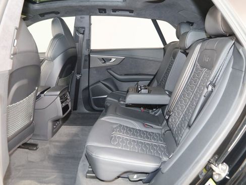 Used 2023 Audi RS Q8 AWD/4WD image 70