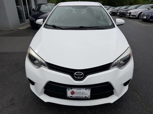 Used 2016 Toyota Corolla L FWD image 2