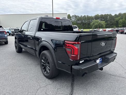 Used 2025 Ford F150 Lariat w/ Equipment Group 502A High AWD/4WD image 5