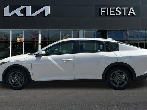 Certified 2025 Kia K4 LXS image 4