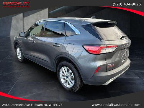 Used 2022 Ford Escape SE w/ Cold Weather Package image 8