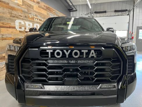 Used 2025 Toyota Tundra TRD Pro AWD/4WD image 6