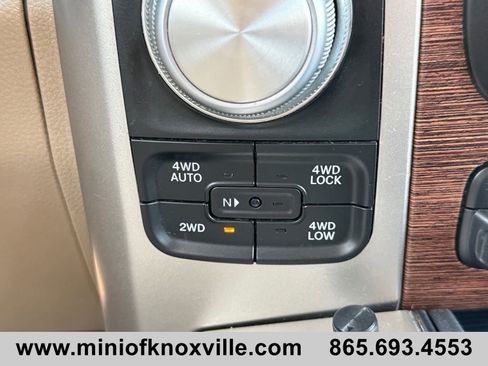 Used 2019 RAM 1500 Laramie w/ Convenience Group AWD/4WD image 22