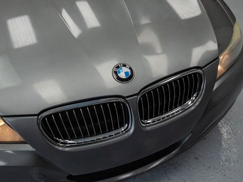 Used 2011 BMW 335i Sedan image 9