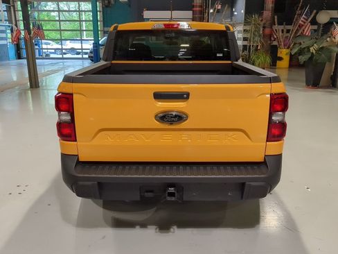 Used 2023 Ford Maverick XLT w/ XLT Luxury Package FWD image 9