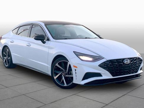 Used 2022 Hyundai Sonata SEL Plus w/ Cargo Package FWD image 3