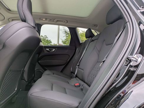New 2026 Volvo XC60 B5 Core AWD/4WD image 15