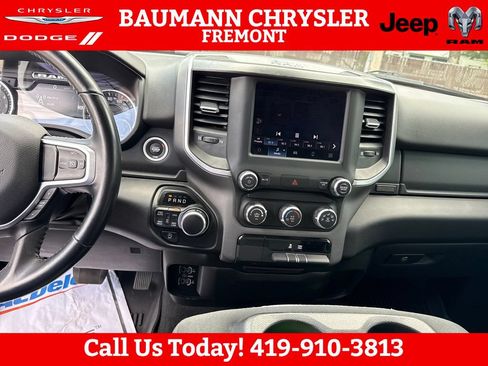 Used 2022 RAM 1500 Big Horn AWD/4WD image 17