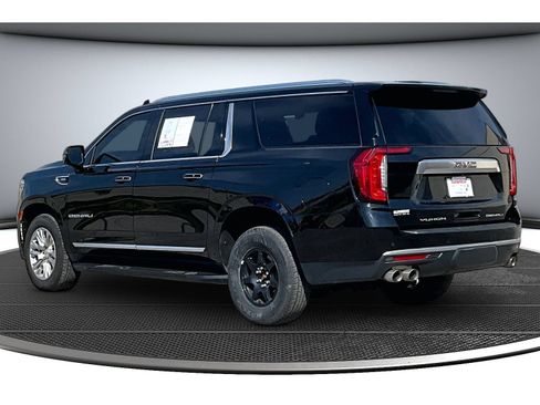 Used 2022 GMC Yukon XL Denali AWD/4WD image 19