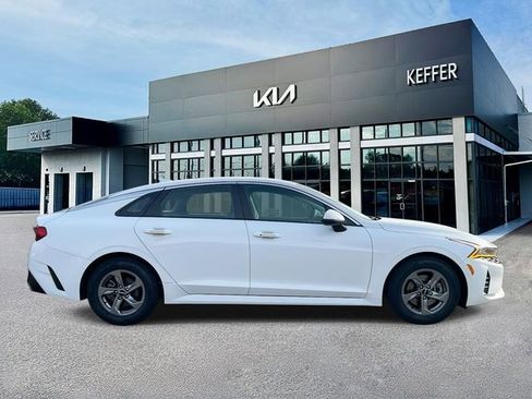 Certified 2023 Kia K5 LXS image 9