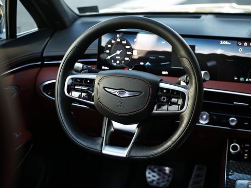 Used 2026 Genesis GV70 3.5T Sport Prestige image 28