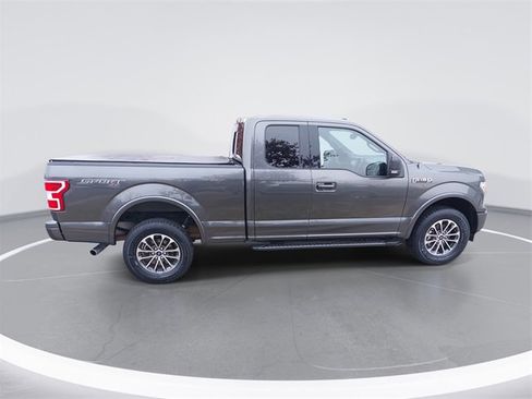 Certified 2018 Ford F150 XLT w/ Equipment Group 302A Luxury image 6