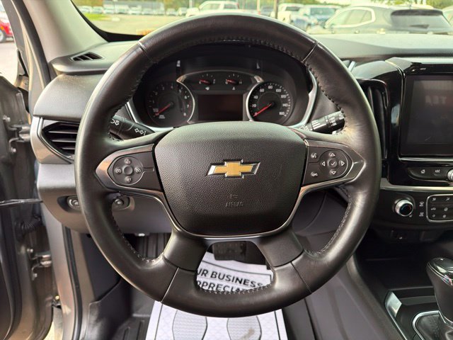 Used 2018 Chevrolet Traverse LT FWD image 15