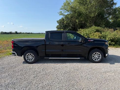 Used 2019 Chevrolet Silverado 1500 LT w/ All-Star Edition AWD/4WD image 9