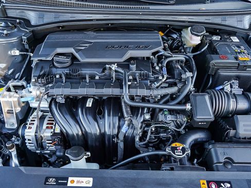 New 2026 Hyundai Elantra Sport image 12