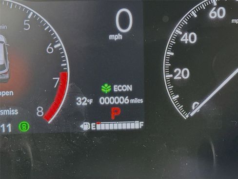 New 2026 Honda HR-V Sport image 13