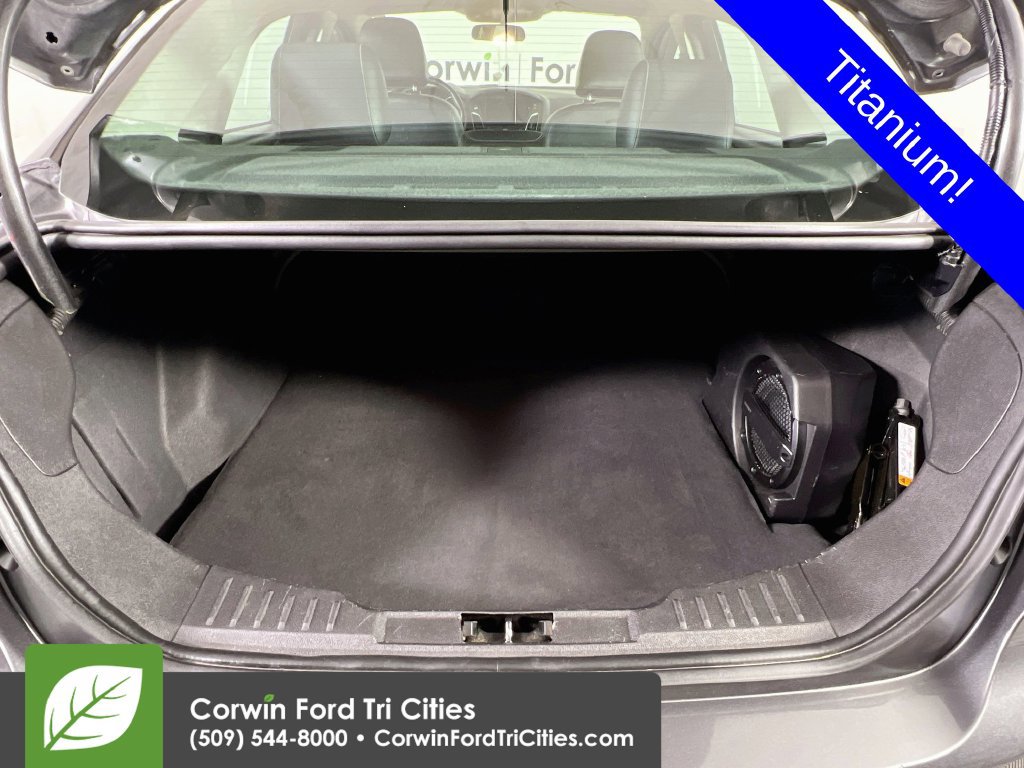 Used 2015 Ford Focus Titanium FWD image 13