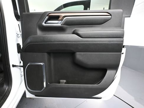 Used 2024 Chevrolet Silverado 2500 LT w/ Convenience Package AWD/4WD image 42