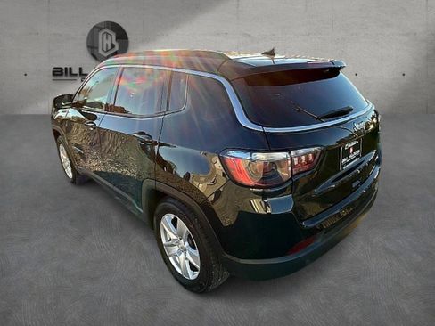 Used 2022 Jeep Compass Latitude image 8