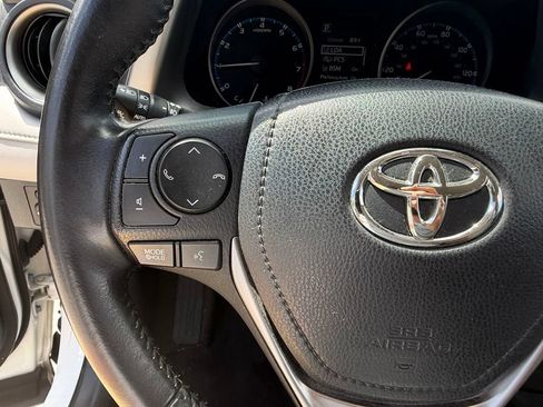 Used 2017 Toyota RAV4 XLE FWD image 30