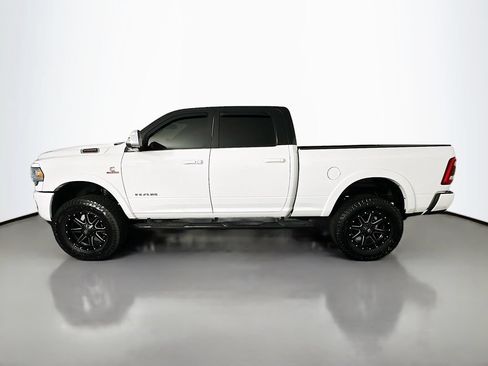 Used 2022 RAM 2500 Laramie AWD/4WD image 4