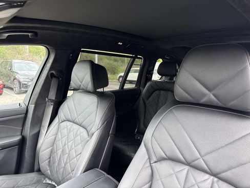 Used 2026 BMW X7 xDrive40i AWD/4WD image 35