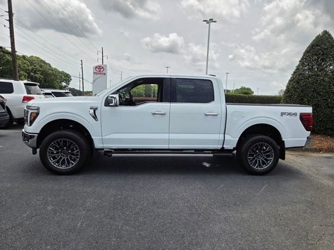 Used 2025 Ford F150 Lariat w/ Equipment Group 501A Mid AWD/4WD image 4