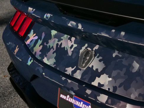 Used 2025 Ford Mustang Dark Horse image 36