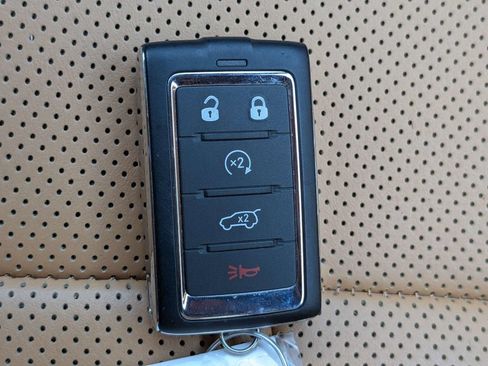 Used 2024 Jeep Grand Cherokee Summit AWD/4WD image 31
